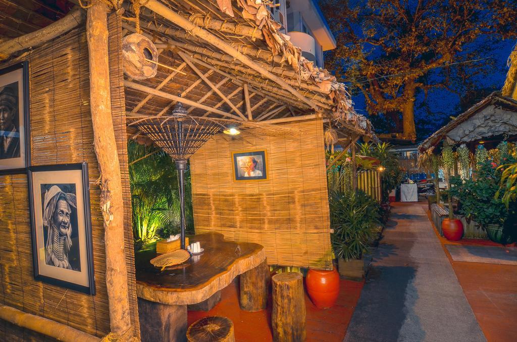 Cinderella Hotel Moulmein Exterior foto