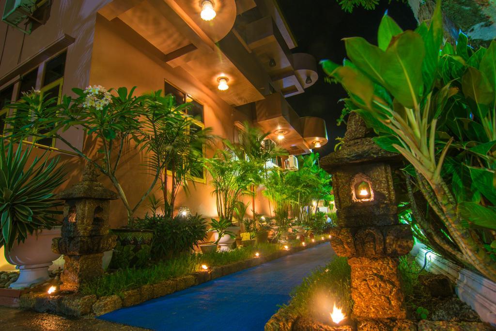 Cinderella Hotel Moulmein Exterior foto